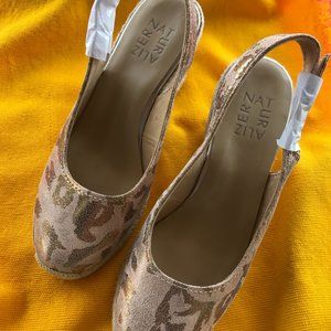 NATURALIZER SIZE  8 SHOES NWOT ANIMAL PRINT
